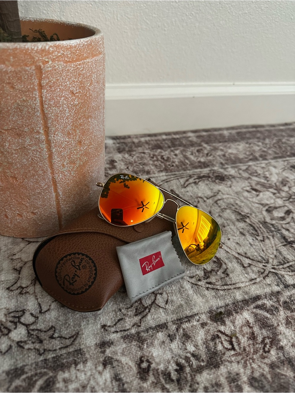 Ray-Ban Aviator Sunglasses - Gold Frame with Yellow-Orange Mirror Lenses